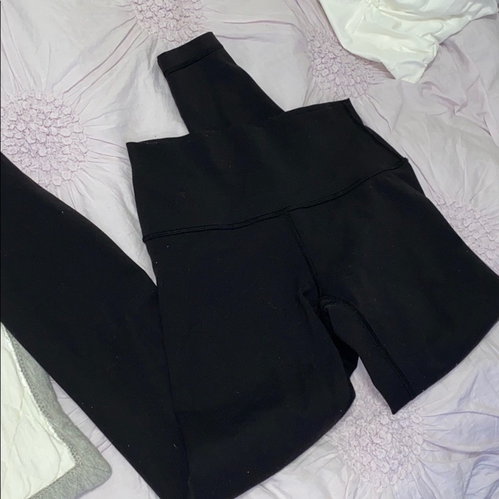 10/10 condition lululemon leggings